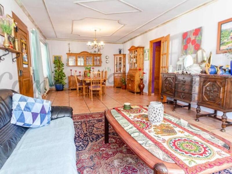 4 sovrum Villa till salu