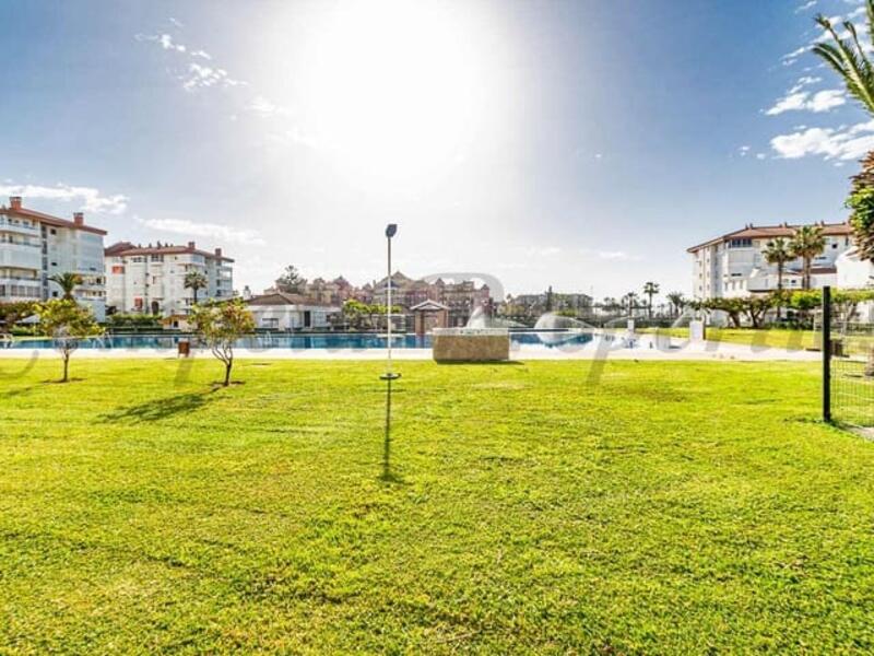 1 bedroom Apartment for Long Term Rent