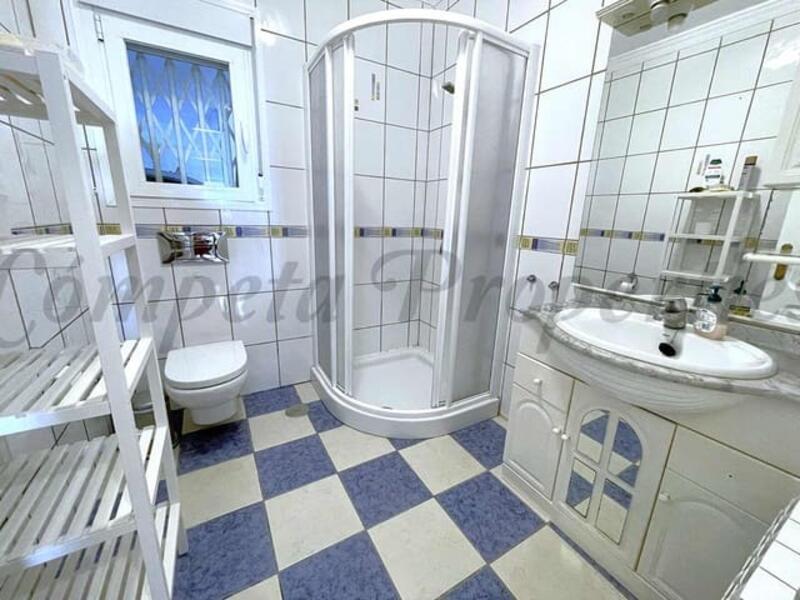 4 chambre Auberge à vendre