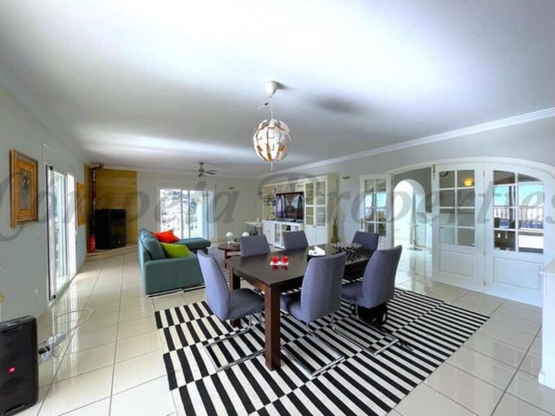 4 chambre Auberge à vendre