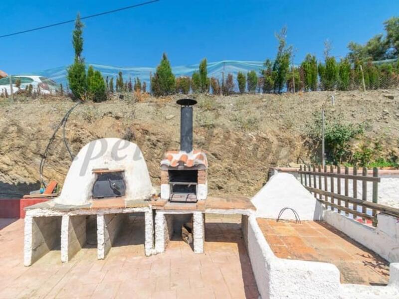 3 спальная комната вилла продается