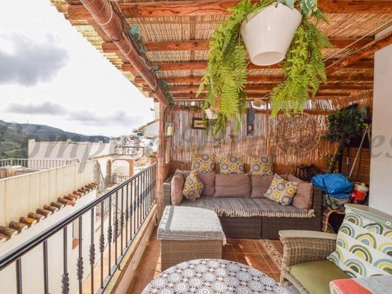 2 bedroom Townhouse for sale in Torrox, Málaga