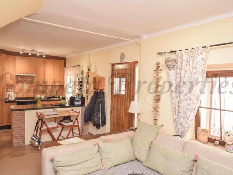 2 bedroom Townhouse for sale in Torrox, Málaga