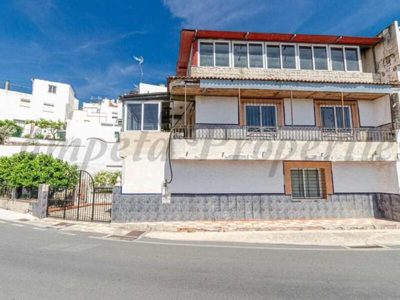 Byhus til salg i Competa, Málaga Byhus til salg i Competa, Málaga