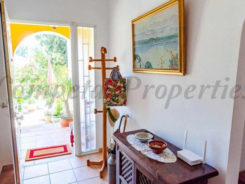 2 bedroom Country House for sale 2 bedroom Country House for sale