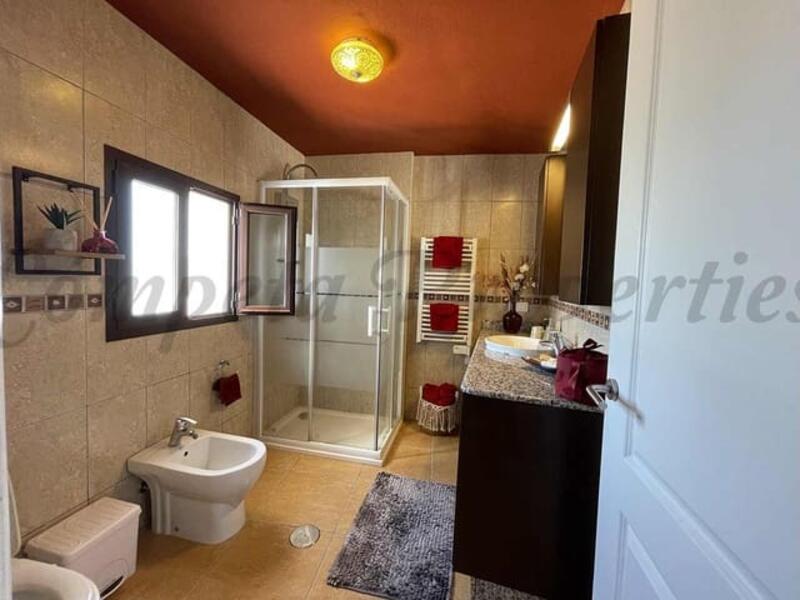 3 bedroom Villa for sale 3 bedroom Villa for sale