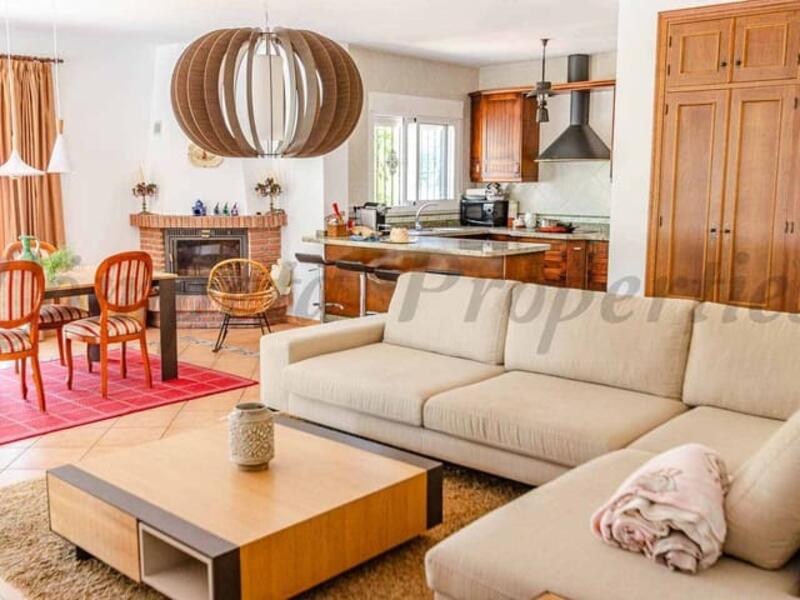 4 bedroom Villa for sale