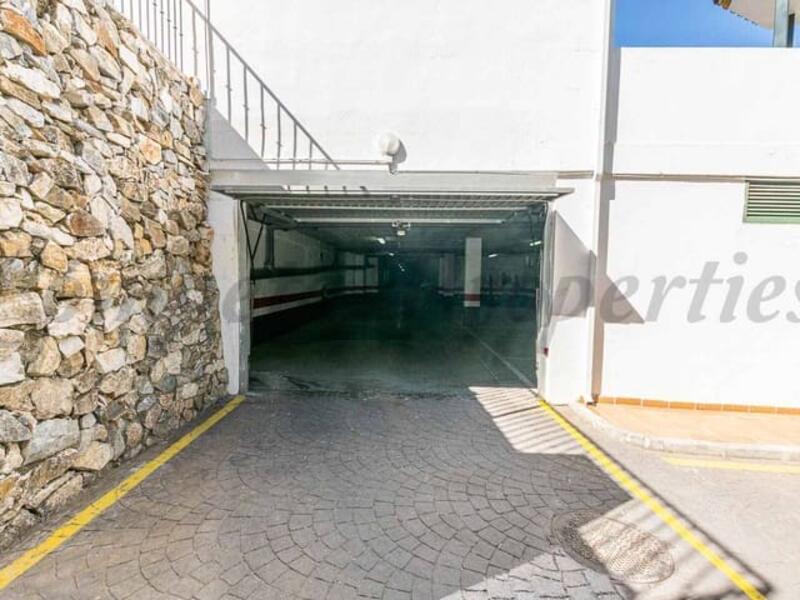 3 спальная комната квартира продается