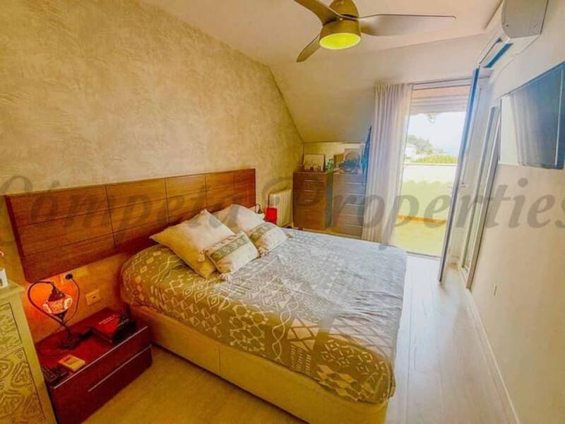 2 slaapkamer Appartement Te koop 2 slaapkamer Appartement Te koop