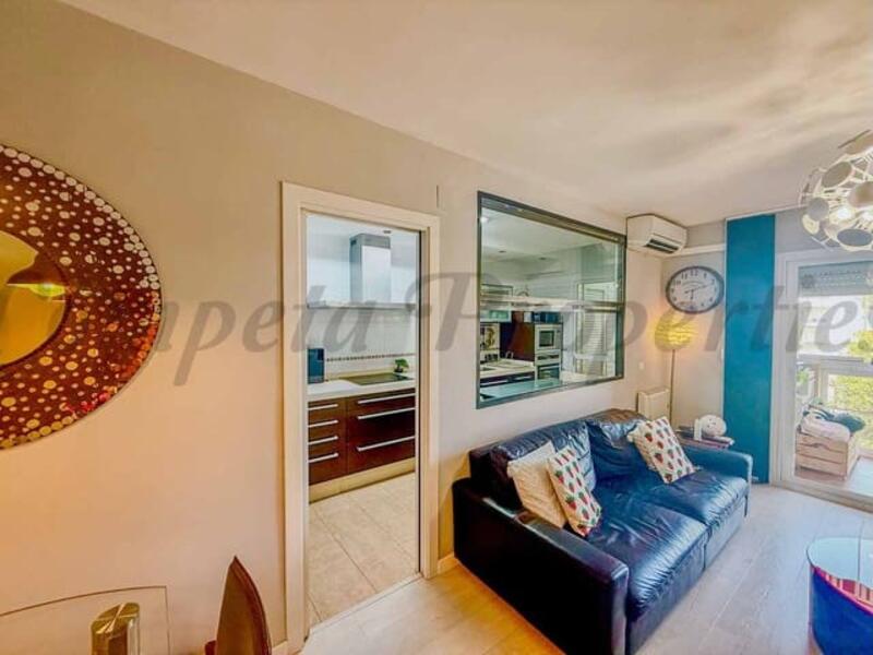 2 slaapkamer Appartement Te koop 2 slaapkamer Appartement Te koop