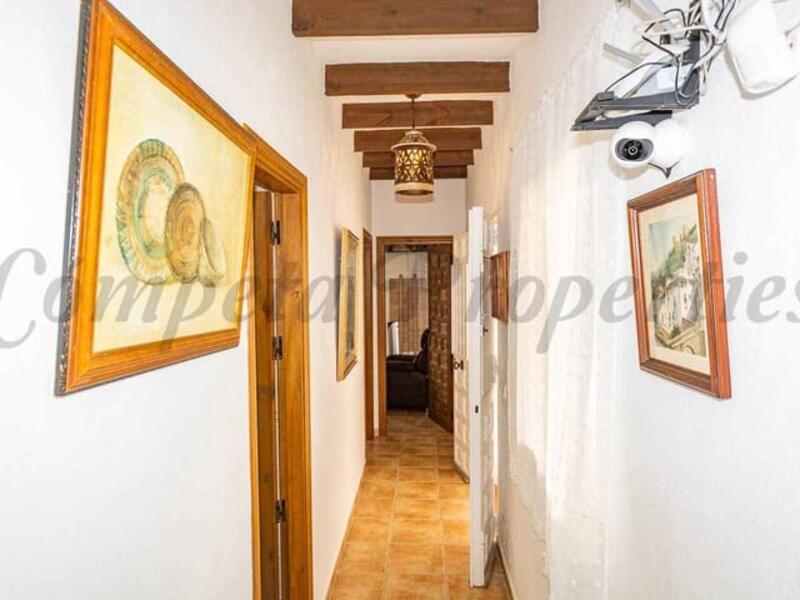 3 bedroom Country House for sale 3 bedroom Country House for sale