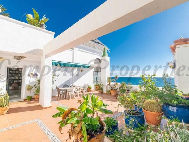 3 bedroom Townhouse for sale 3 bedroom Townhouse for sale