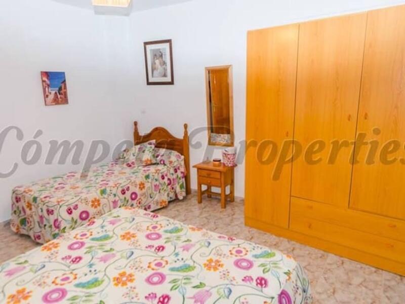 3 Cuarto Casa de Campo para alquiler a largo plazo
