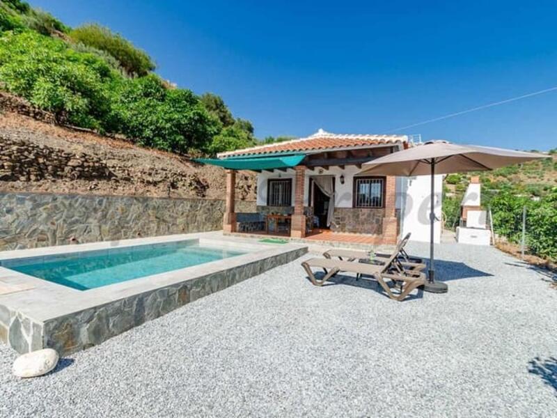 Casa de Campo para alquiler a largo plazo en Archez, Málaga