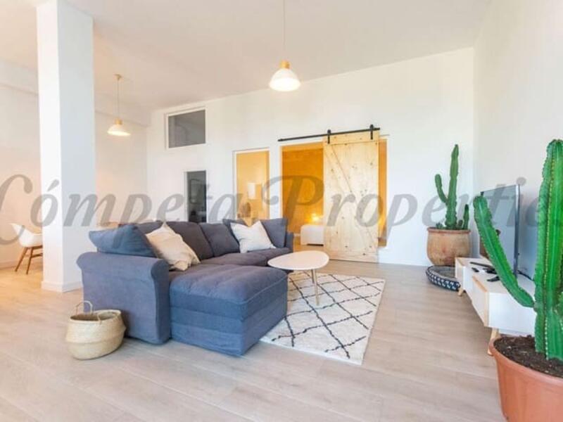 Appartement für Langzeitmiete in Competa, Málaga
