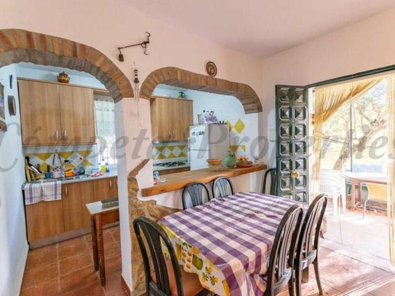 2 Schlafzimmer Landhaus zu verkaufen