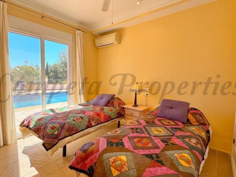 5 Cuarto Casa de Campo en venta 5 Cuarto Casa de Campo en venta