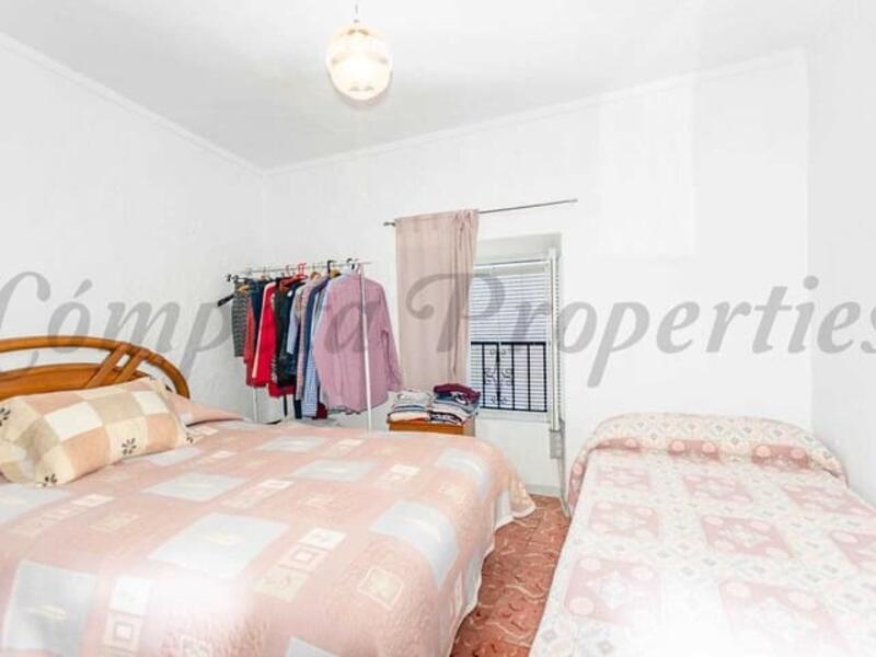 4 Cuarto Adosado en venta