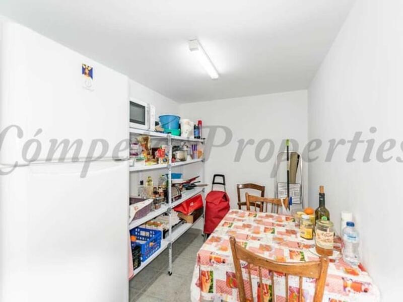 4 Cuarto Adosado en venta