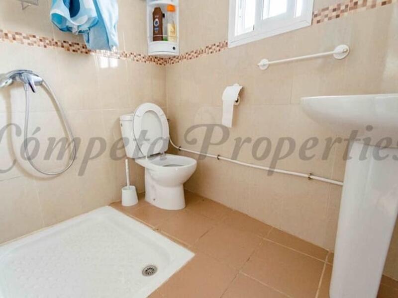 2 Cuarto Adosado en venta