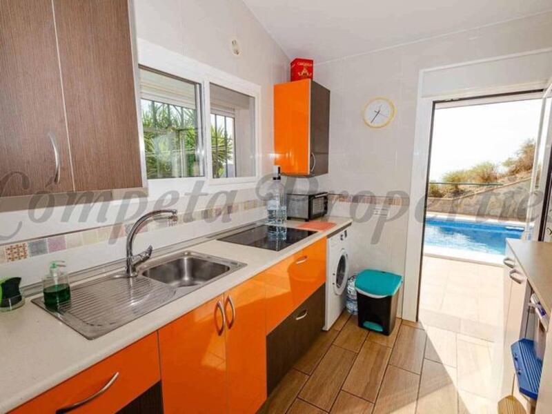 3 bedroom Country House for sale
