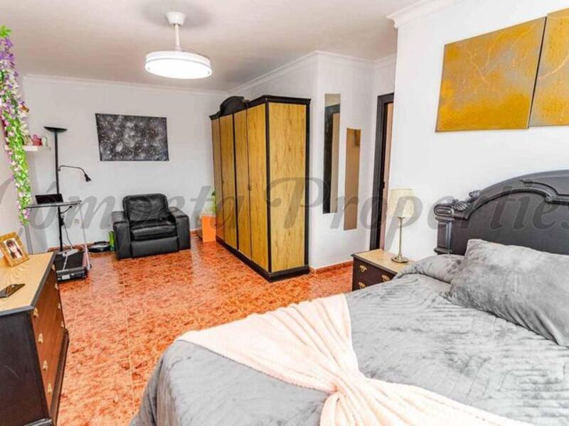 4 bedroom Townhouse for sale 4 bedroom Townhouse for sale