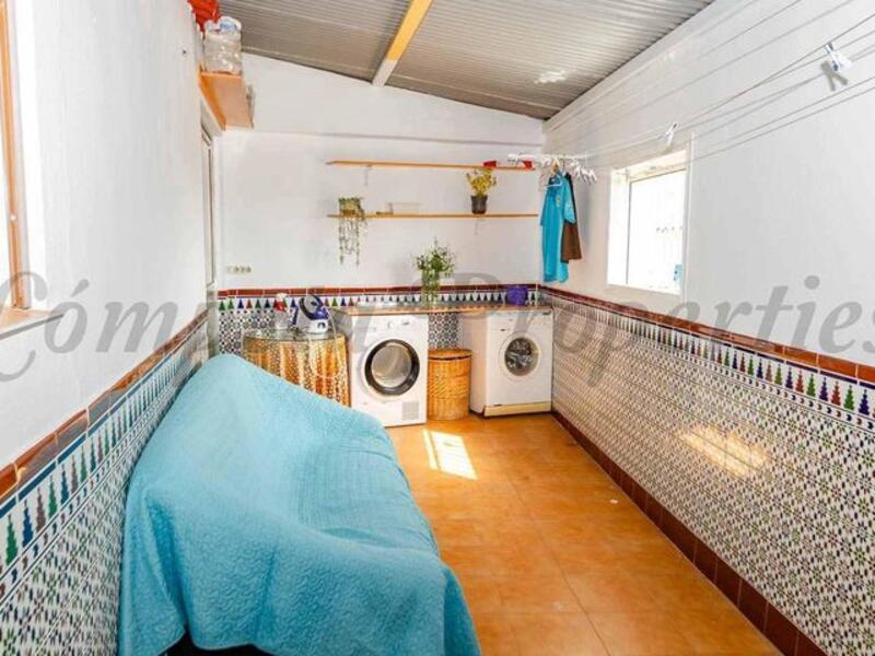 4 bedroom Townhouse for sale 4 bedroom Townhouse for sale