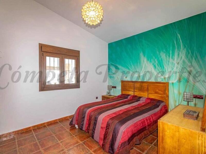 3 slaapkamer Landhuis voor lange termijn huur 3 slaapkamer Landhuis voor lange termijn huur