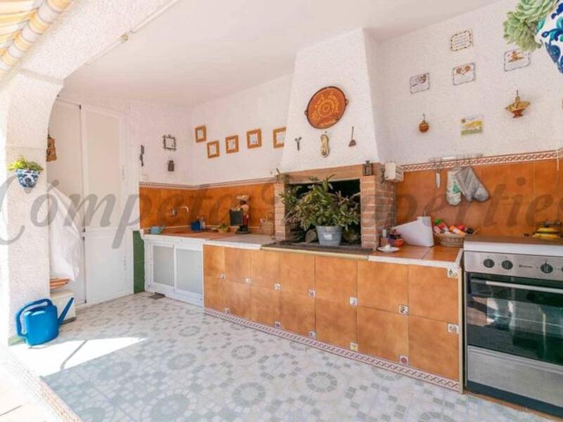 6 bedroom Country House for sale 6 bedroom Country House for sale