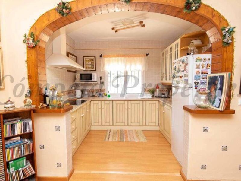 6 bedroom Country House for sale 6 bedroom Country House for sale