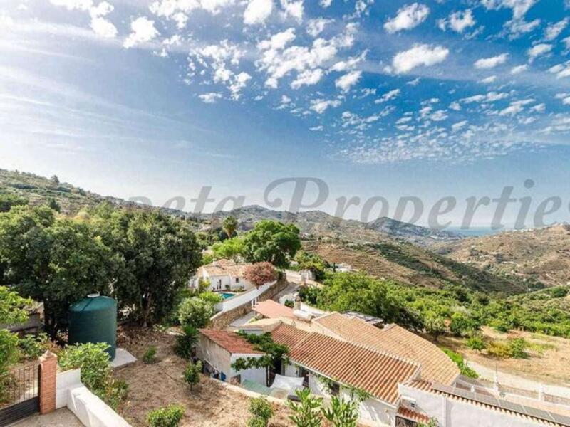 6 bedroom Country House for sale 6 bedroom Country House for sale