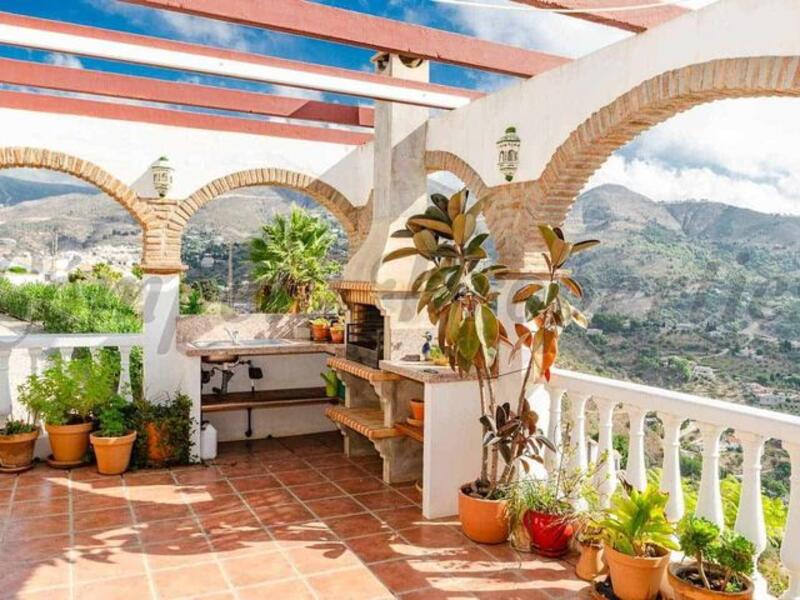 3 bedroom Country House for sale
