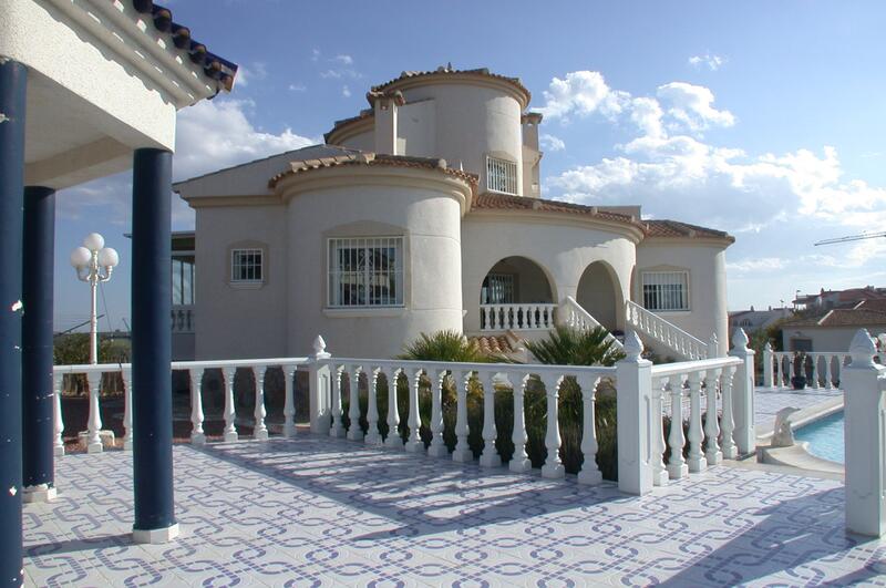 3 bedroom Villa for sale