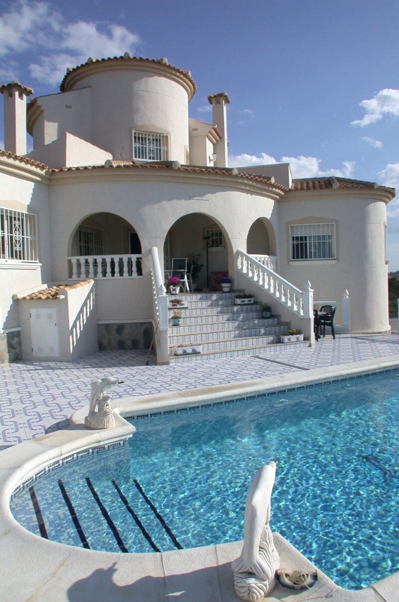 3 bedroom Villa for sale