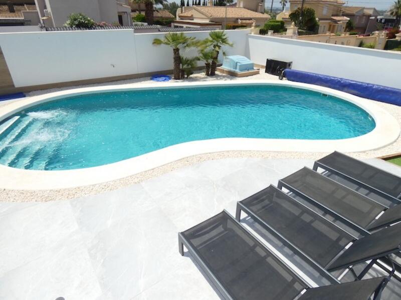 4 bedroom Villa for sale
