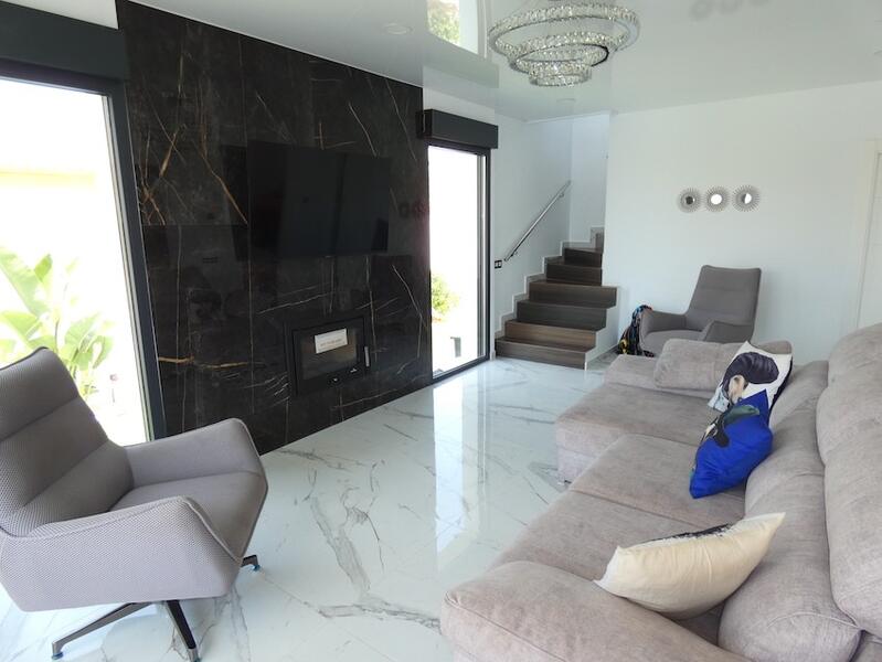 4 bedroom Villa for sale
