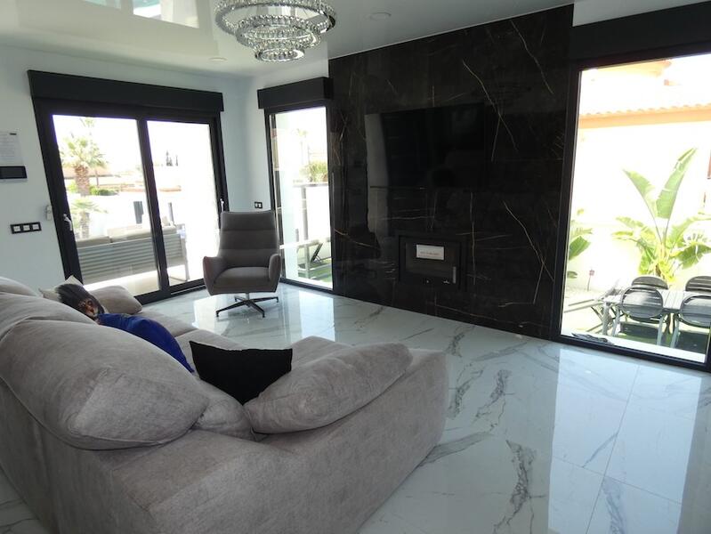 4 bedroom Villa for sale