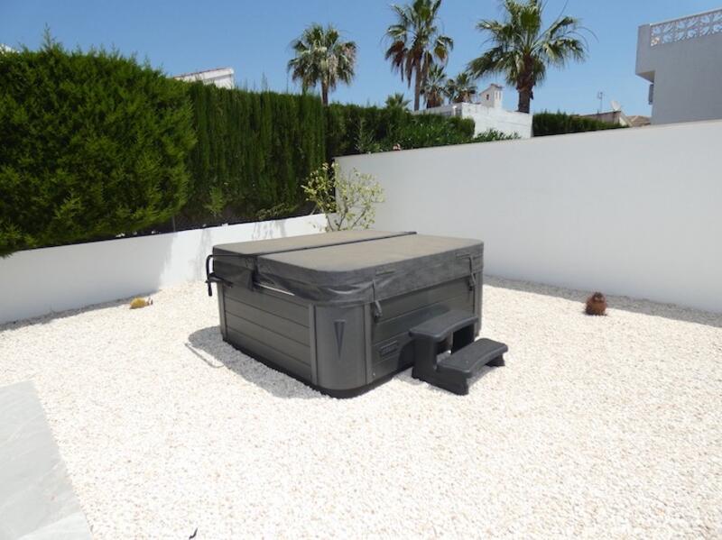 4 bedroom Villa for sale