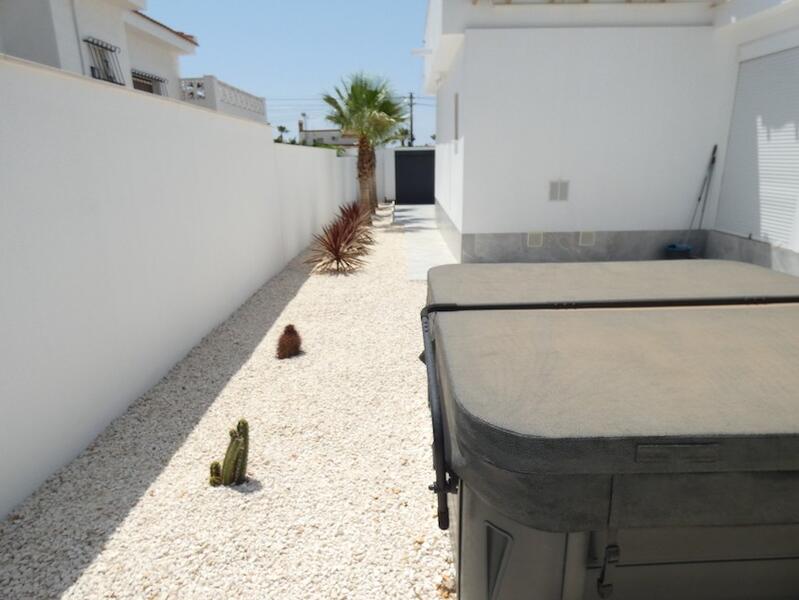 4 bedroom Villa for sale