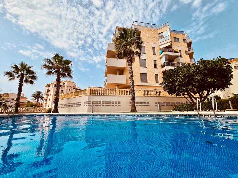 Lägenhet till salu i Guardamar del Segura, Alicante