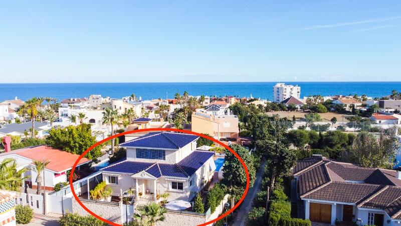 5 soveværelse Villa til salg