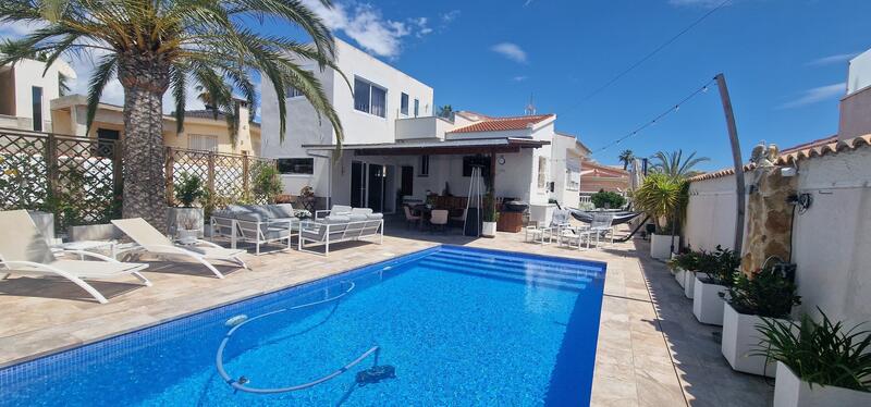 Villa à vendre dans Ciudad Quesada, Alicante