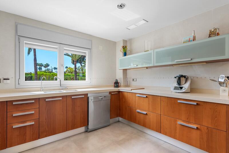 5 slaapkamer Villa Te koop