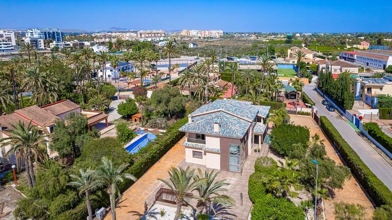 5 slaapkamer Villa Te koop
