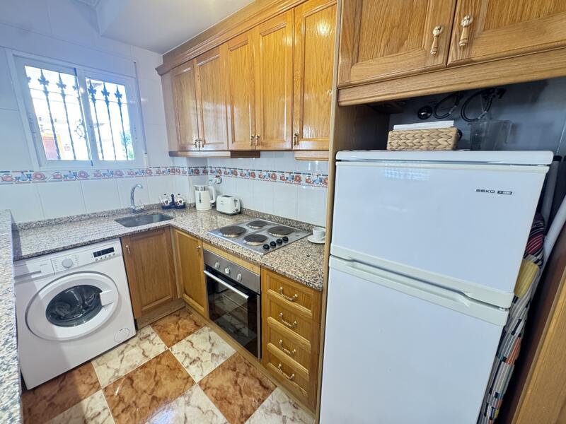 3 slaapkamer Gezinswoning Te koop