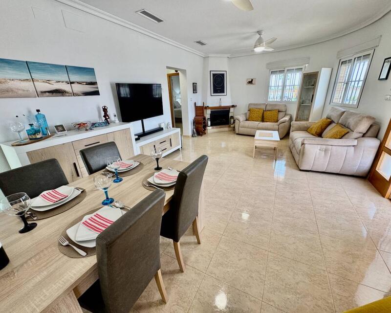 3 slaapkamer Landhuis Te koop