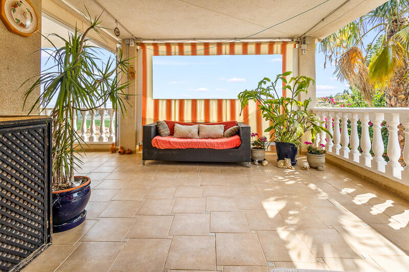 3 slaapkamer Villa Te koop