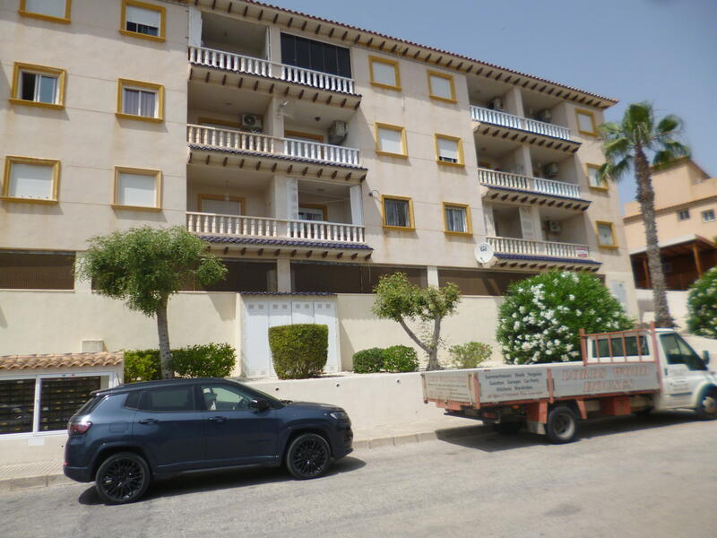 Appartement Te koop in Playa Flamenca, Alicante