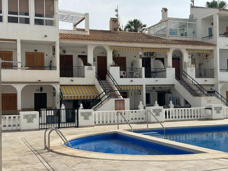 Appartement zu verkaufen in Torrevieja, Alicante