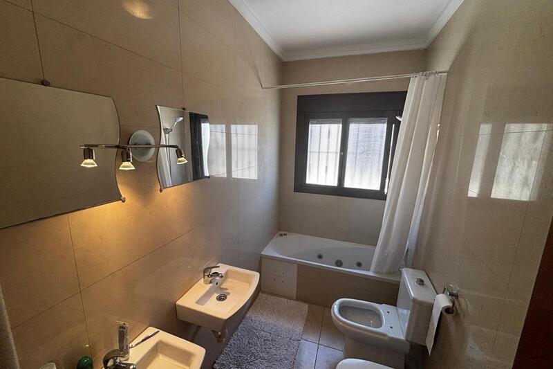 5 Schlafzimmer Villa zu verkaufen